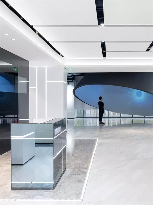 光影變幻·匠心精品 萬(wàn)科御河硅谷企業(yè)公館，科技感與人文溫度的交融